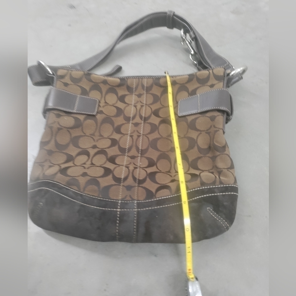Coach 👜 - Picture 2 of 6